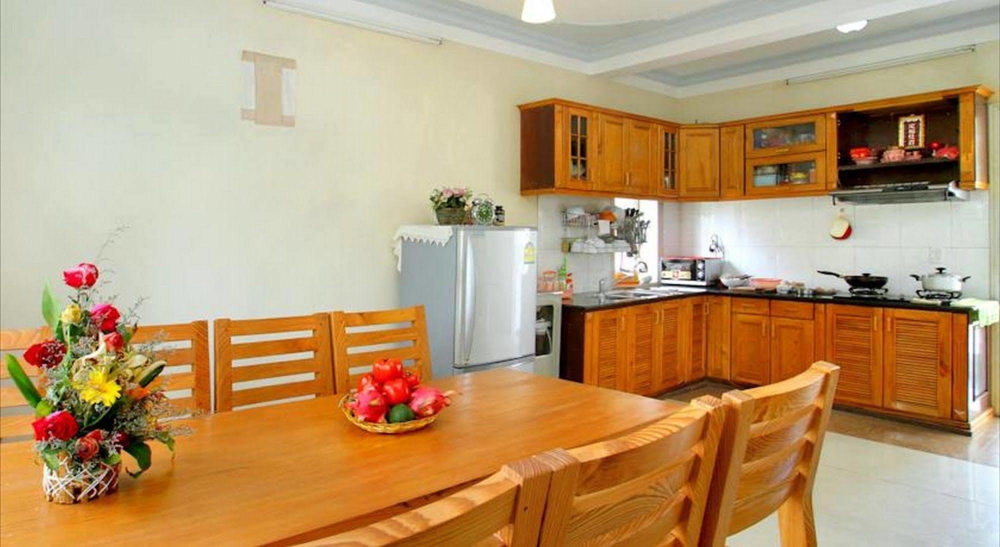 Lila Homestay Хойан Экстерьер фото